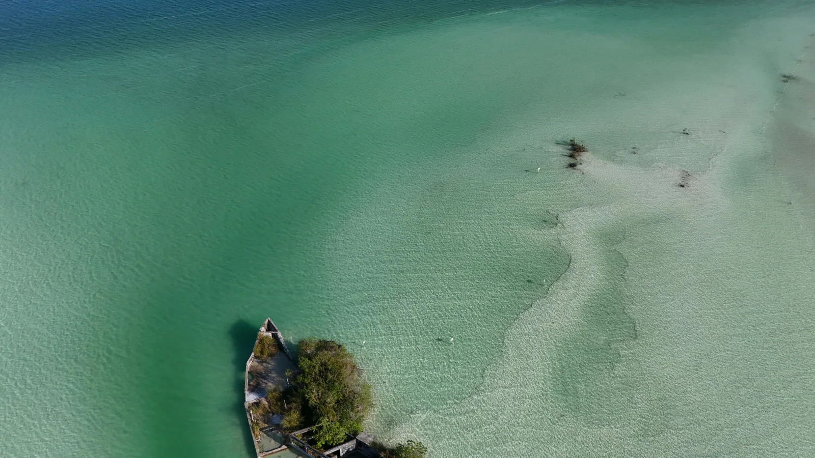 Partir en voilier depuis Pointe-à-Pitre : base de départ, premiers mouillages et ce qu'on ne vous dit pas assez : photo de couverture...