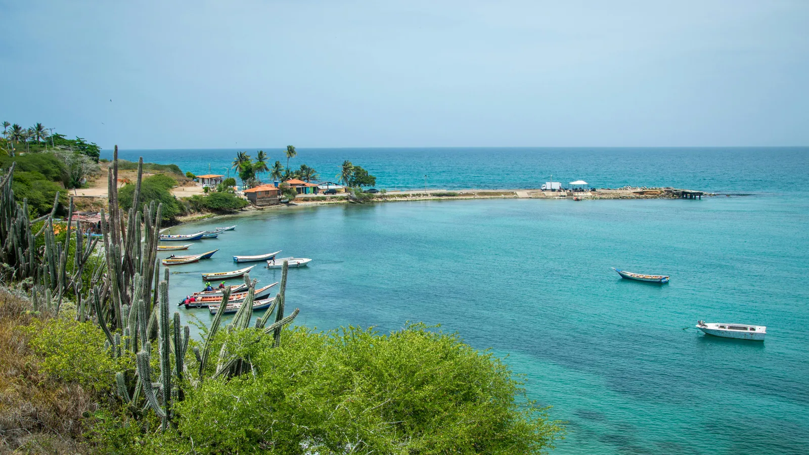 Saint-Martin en voilier : rythme, mouillages et conseils pour bien organiser son escale : photo de couverture pour illustrer cet article