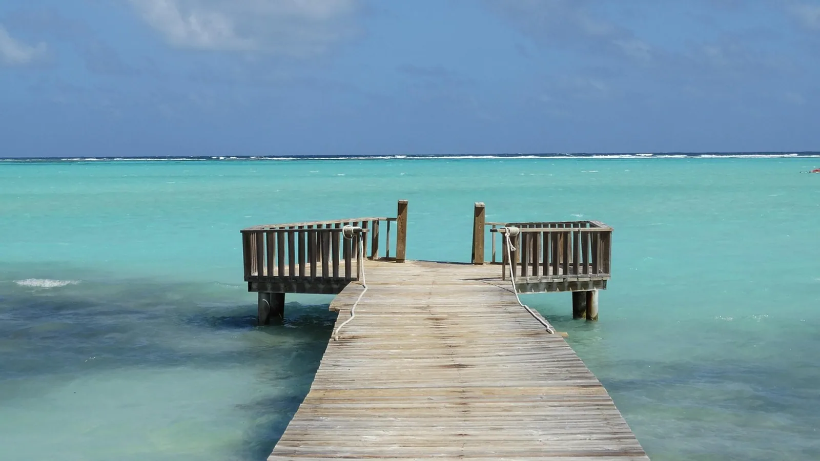 Travailler depuis un voilier aux Antilles : réalité du quotidien, contraintes et ce qu'on ne vous dit pas souvent : photo de couverture...